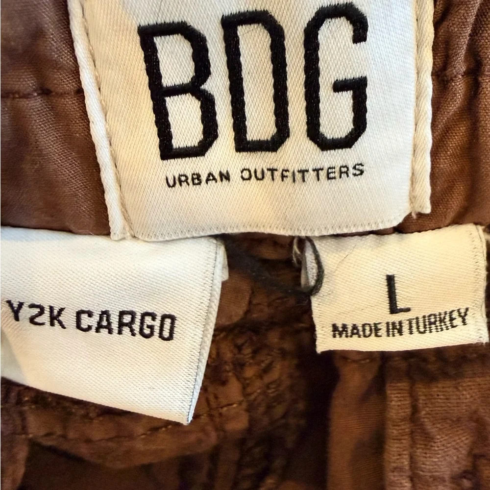 BDG Brown Y2K Cargo Pants Size Large - Picture 2 of 9